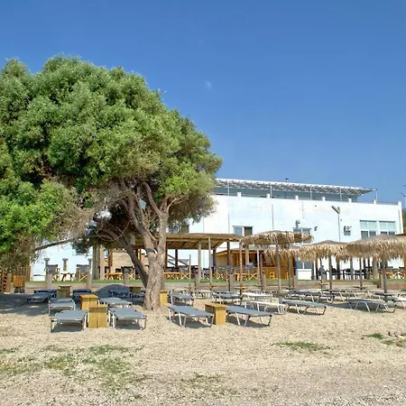 Epipleon Luxury Suites -105- Δωμάτιο 35Τμ Με Βεράντα 35Τμ Μπροστά Στη Θάλασσα Nafpaktos Exterior foto