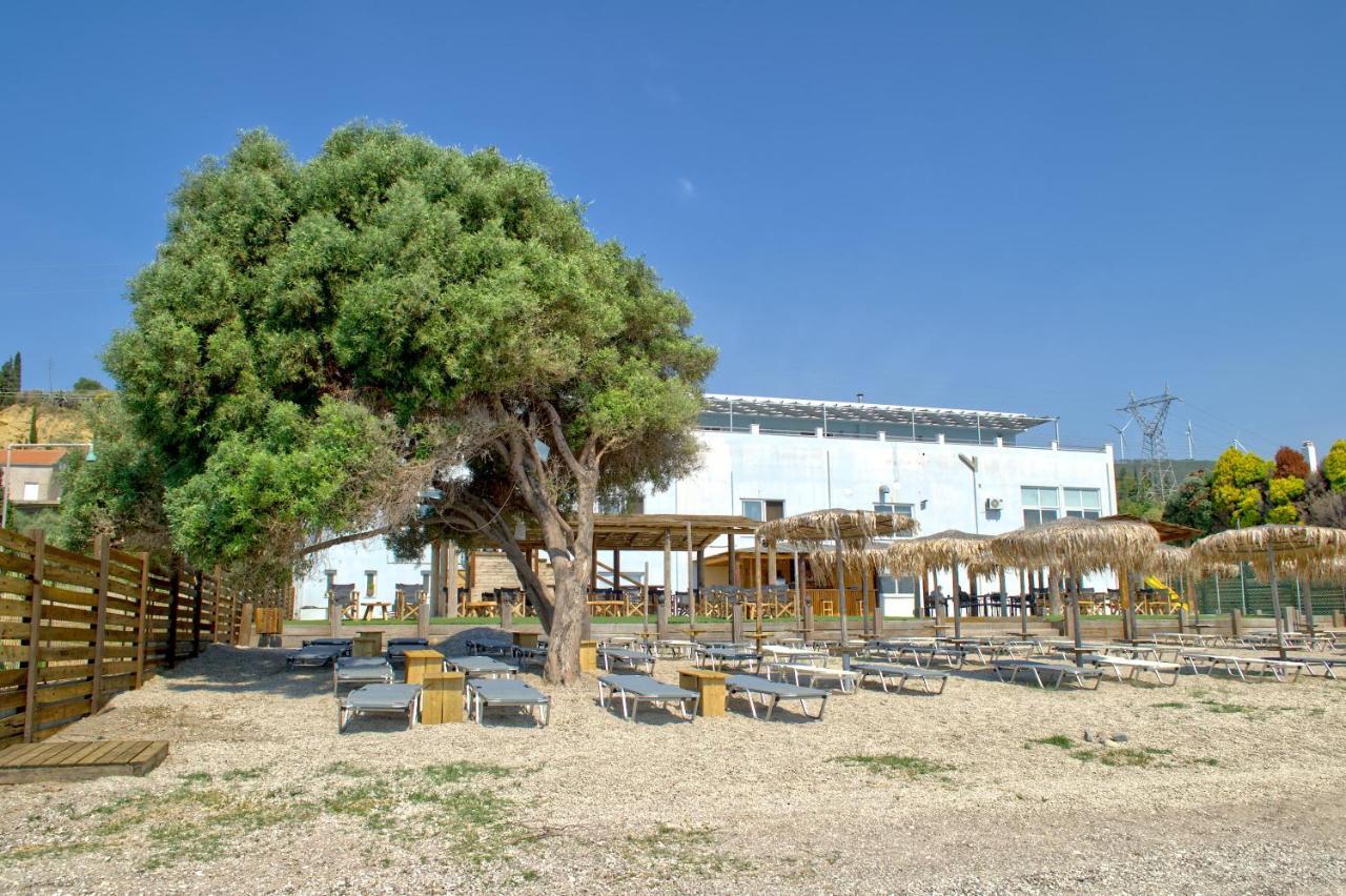Epipleon Luxury -105- 35τμ με βεράντα 35τμ μπροστά στη θάλασσα *