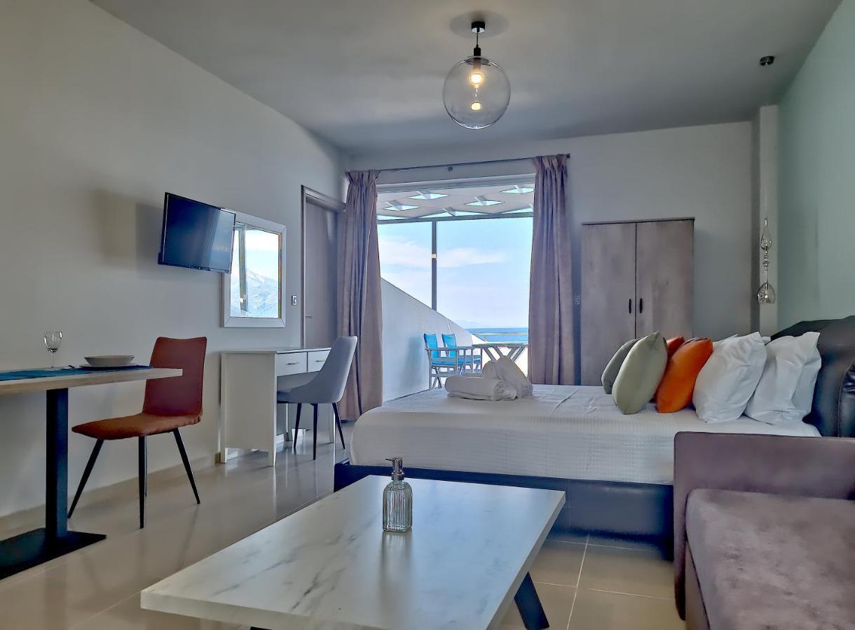 Apartment Epipleon Luxury -105- 35τμ με βεράντα 35τμ μπροστά στη θάλασσα Nafpaktos